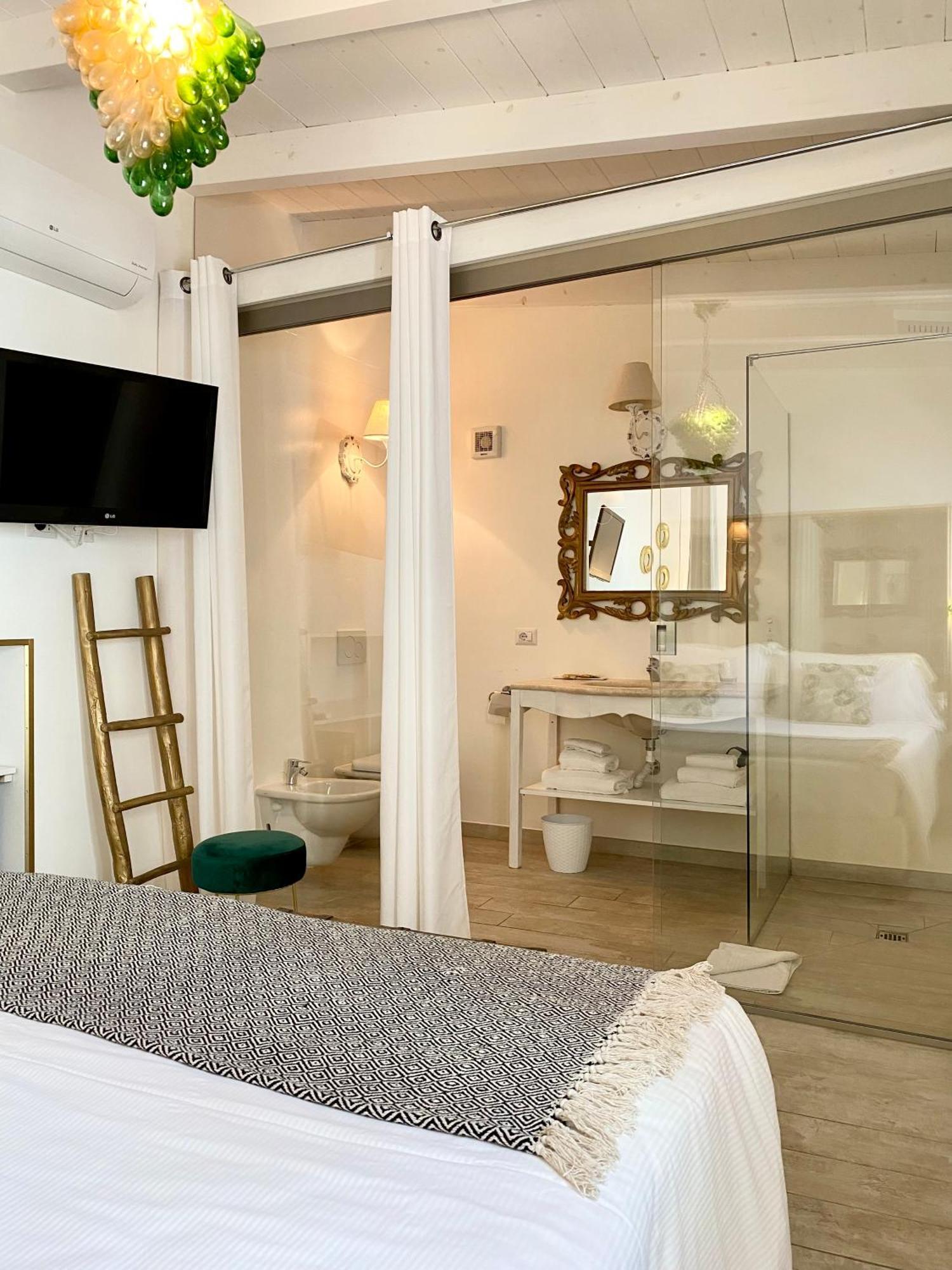In Centro Unique Rooms Olbia Eksteriør billede